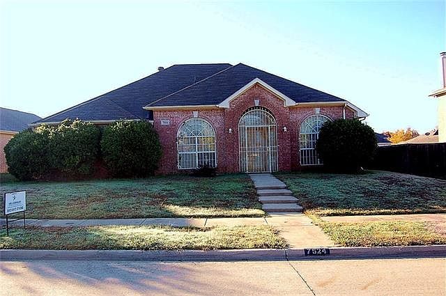 1st image of 7524 Saddleridge Dr