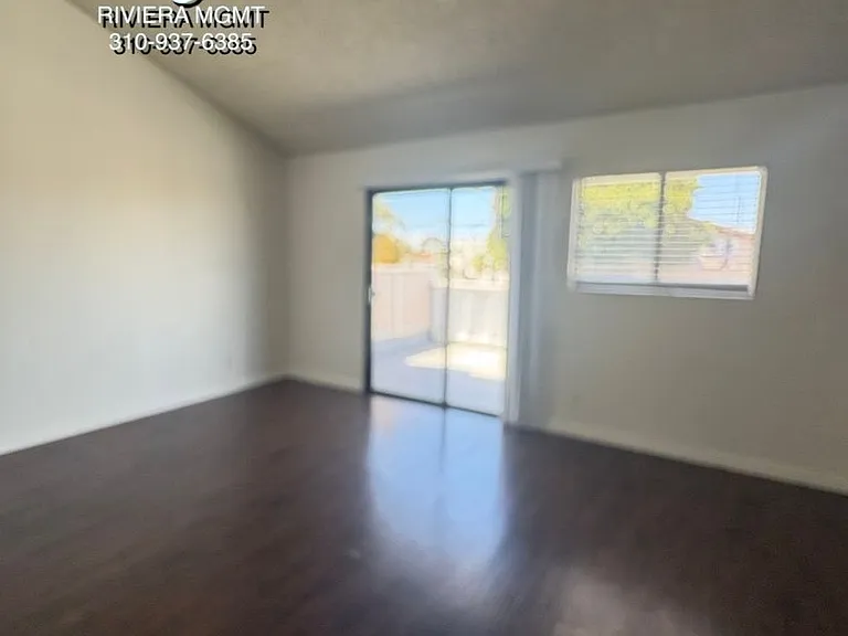 2300 Carnegie Ln #1 — Photo 16