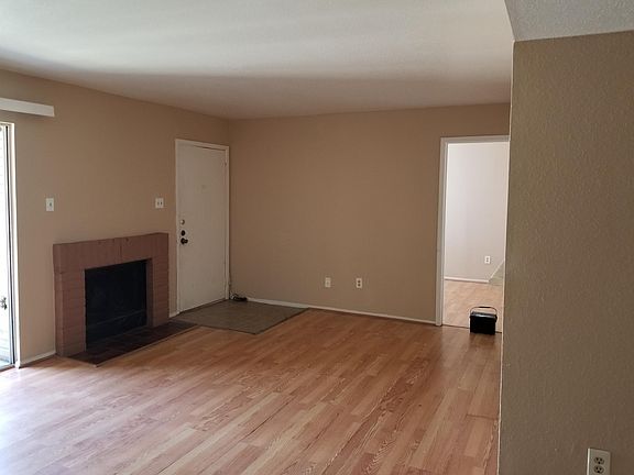 4th image of 12655 Ashford Meadow Dr APT C
