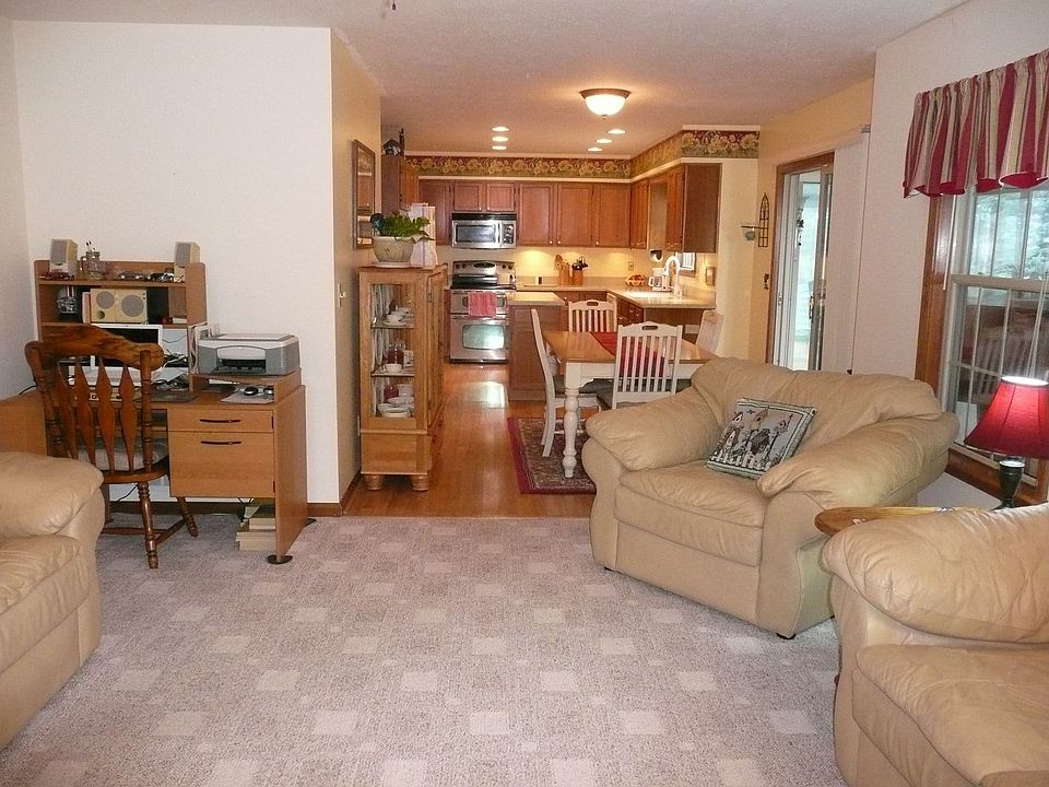 1st image of 282 Woodchuck Dr