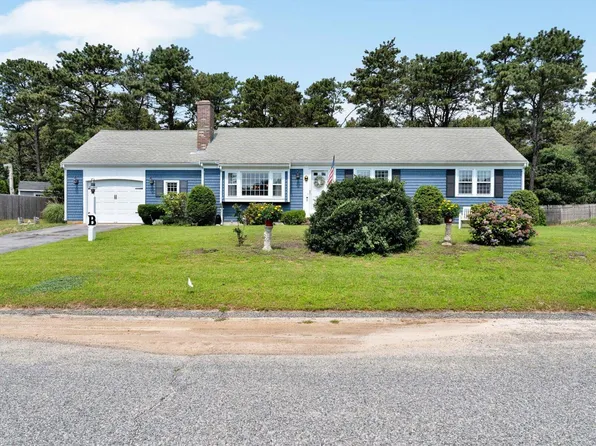 140 Beacon Street, South Yarmouth, MA 02664