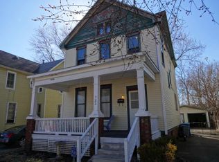 725 N 4th St, Springfield, IL 62702