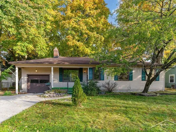 14 Dennis Ct, Midland, MI 48640