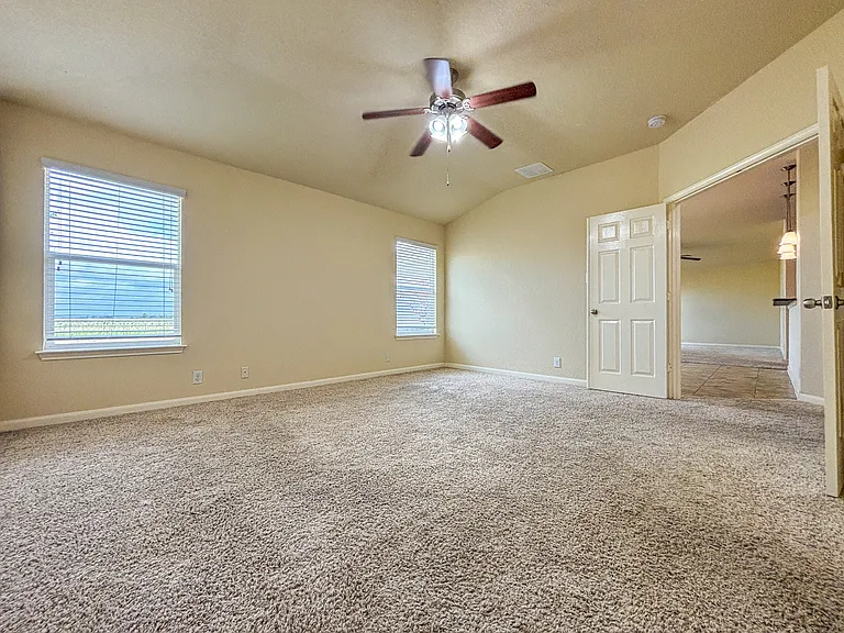 923 Avery Pkwy #2 — Photo 13