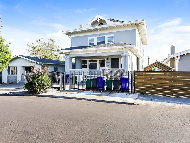 2849 Delaware St #3 — Photo 1