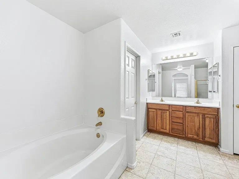 2899 W White Canyon Rd — Photo 12