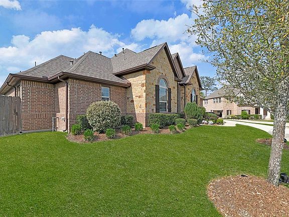 3rd image of 12535 Savage Court Court
