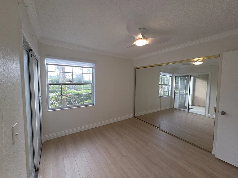 5300 Buckhead Cir — Photo 41