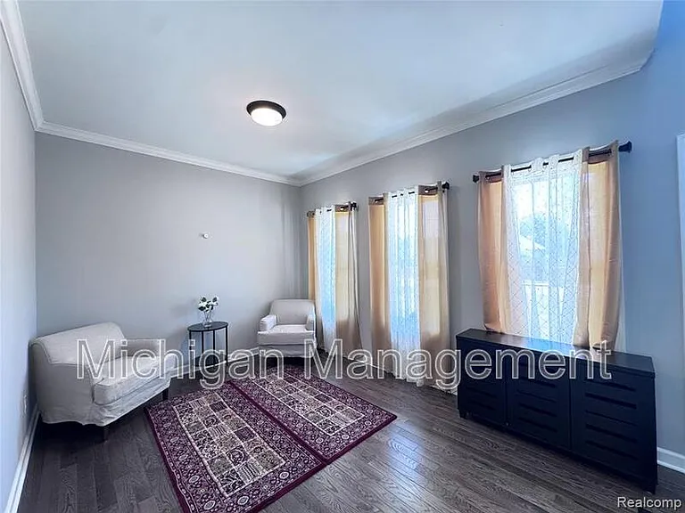 6149 Woodridge Ln — Photo 13
