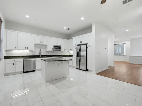 4330 McKinney Ave APT 16, Dallas, TX 75205