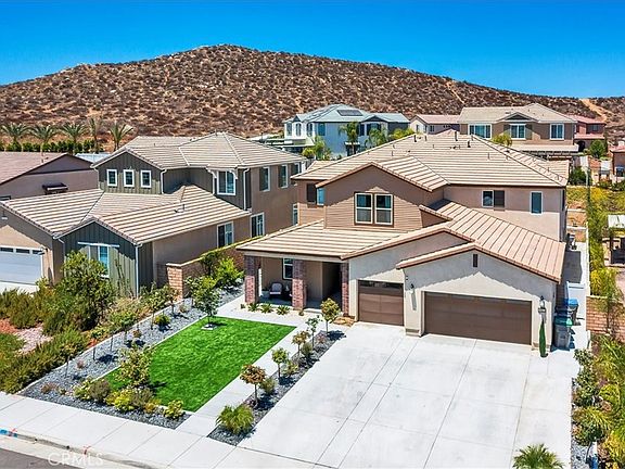 2nd image of 30819 Mountain Ash Cir