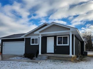 131 McCartney Ln, Neodesha, KS 66757