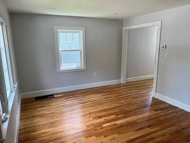 96 Buchanan Rd — Photo 8