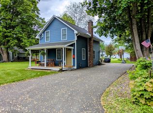 30 Spring St, Cambridge, NY 12816