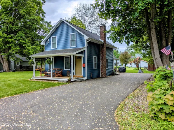 30 Spring Street, Cambridge, NY 12816