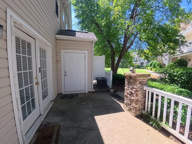 14906 Scothurst Ln — Photo 20