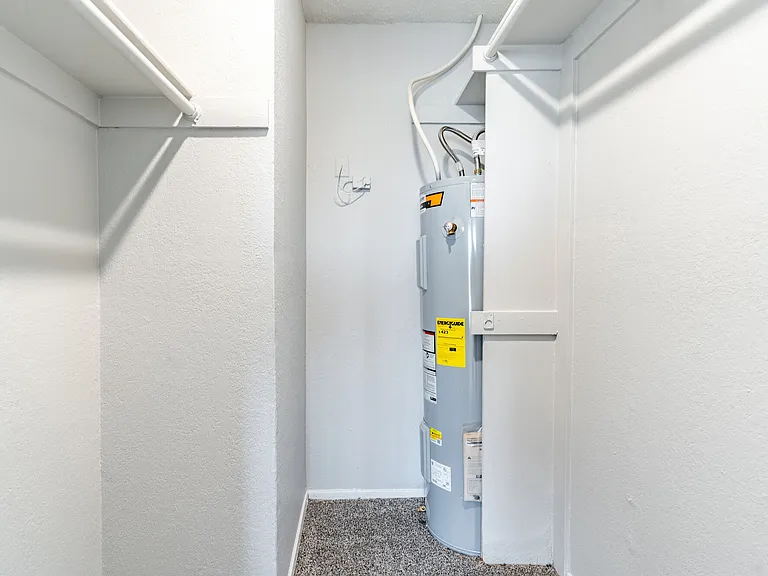 Ronan Apartment Homes — Photo 68