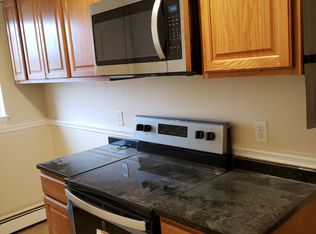 77 Green St, Lynn, MA 01902