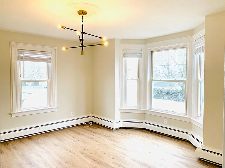 62 Kensington St #2 — Photo 1