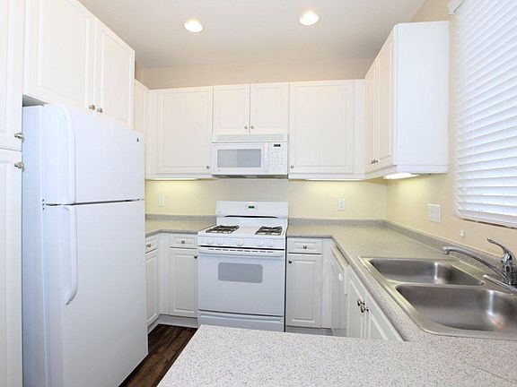 5th image of 10932 Evening Creek Dr E APT 83