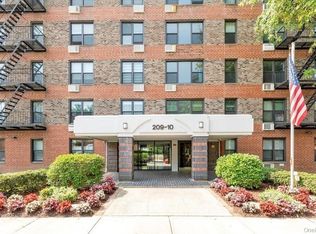 209-10 41 Avenue #2E, Flushing, NY