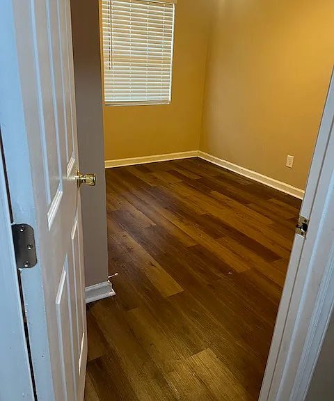 2414 Front St — Photo 8