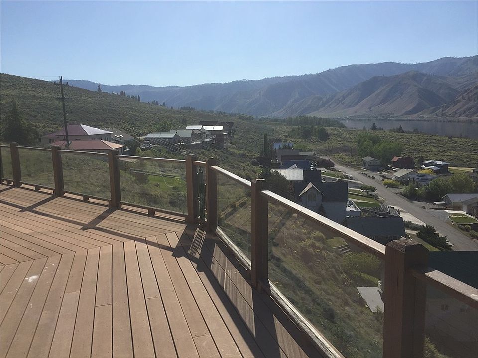 2nd image of 545 W Marine View Dr