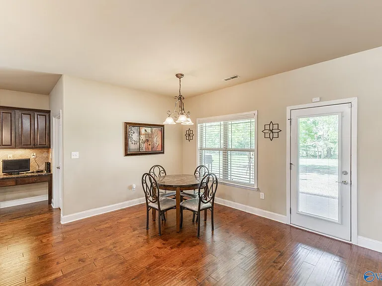 114 Rushing Brook Dr — Photo 10