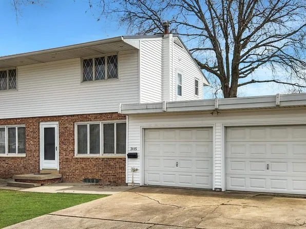 3115 W 9th St, Waterloo, IA 50702