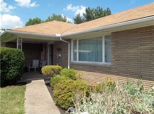 21 High St, Monessen, PA 15062