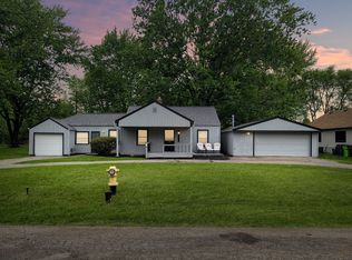 22843 Phelps St, Clinton Township, MI 48036