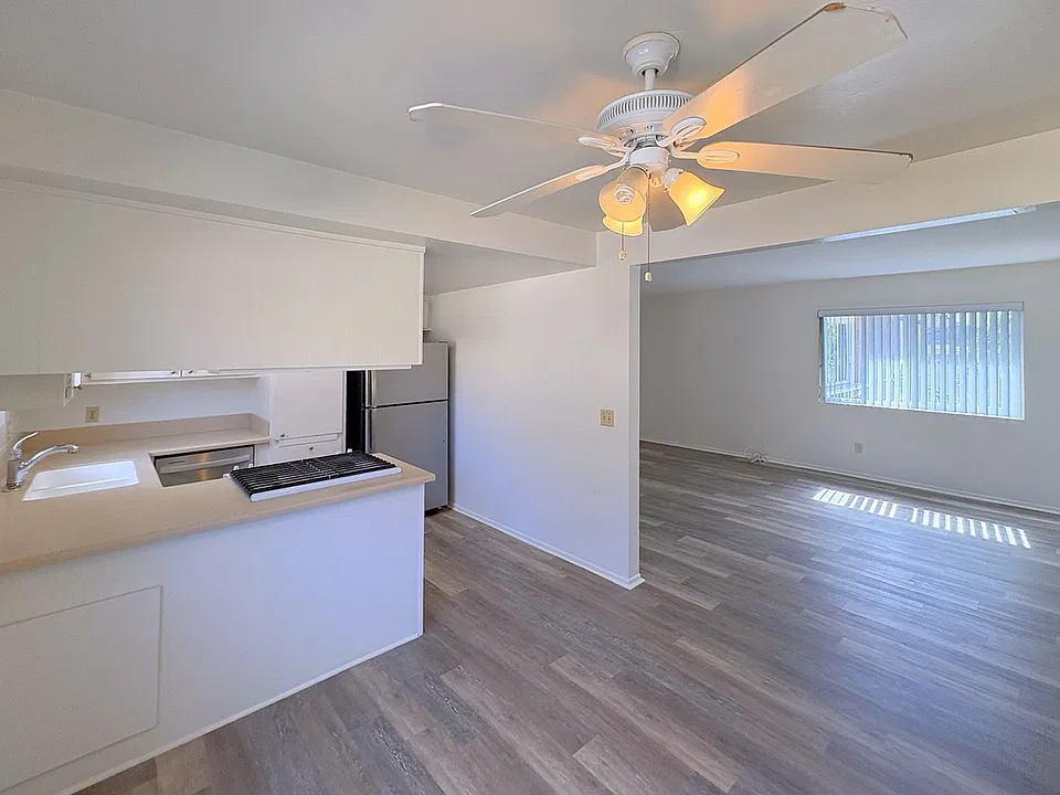 2164 Via Robles