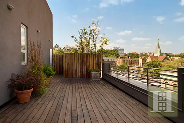 Sold by Halstead Real Estate | media 27