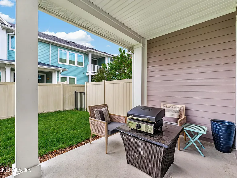 9807 Element Rd — Photo 33