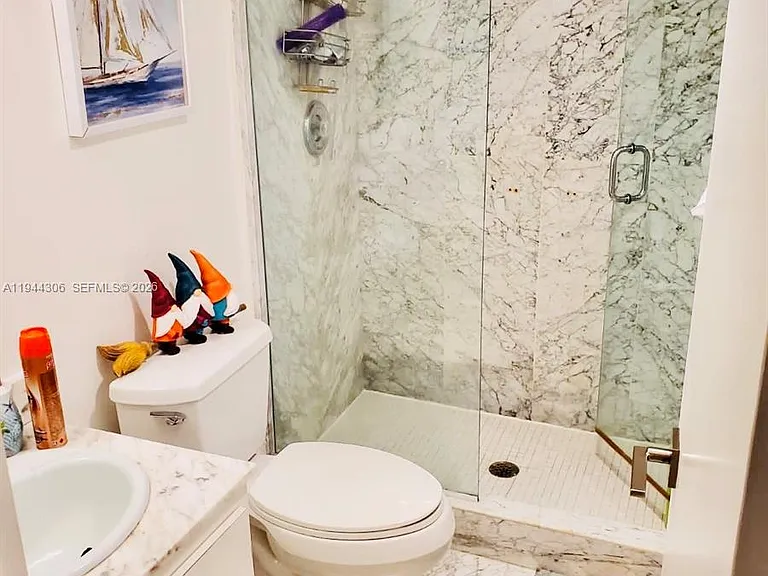 1905 N Ocean Blvd #E8E — Photo 15