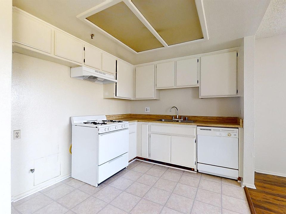 1st image of 11954 Gale Ave APT 3