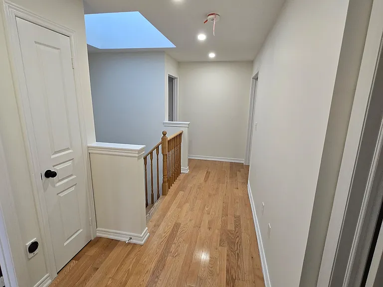 10 Willow Lndg — Photo 2