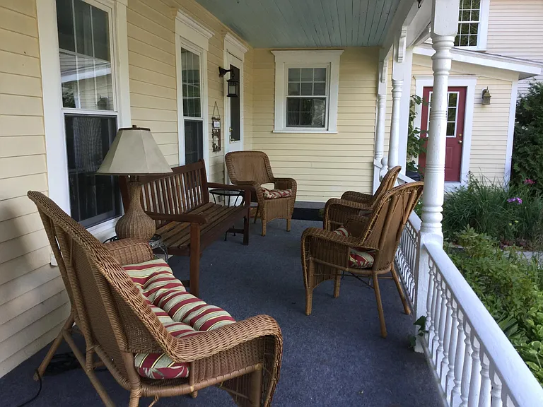 21 High St — Photo 18