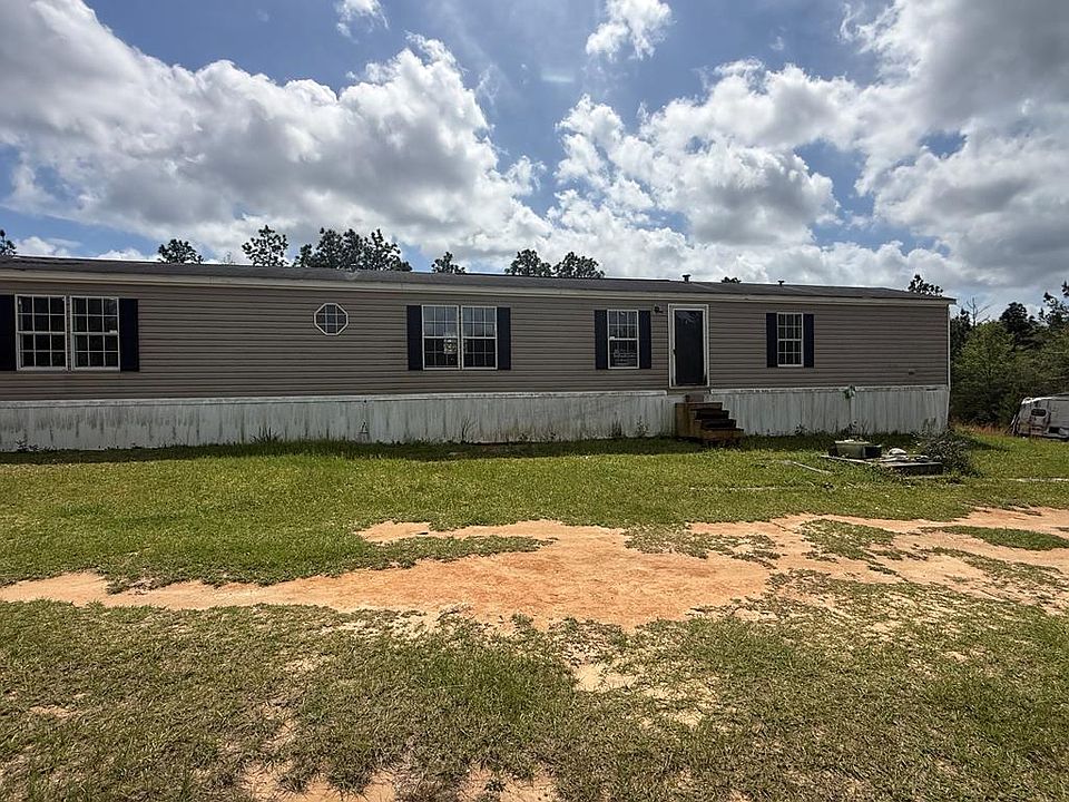 1st image of 499 Gulf Camp Rd