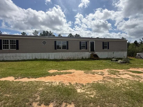 499 Gulf Camp Rd, Lumberton, MS 39455