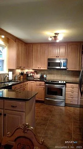 19 Sunshine Rd — Photo 12