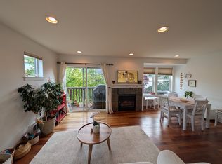 2250 NW 60th St #A, Seattle, WA 98107
