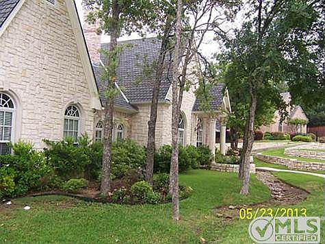 3rd image of 3032 Rolling Wood Ln