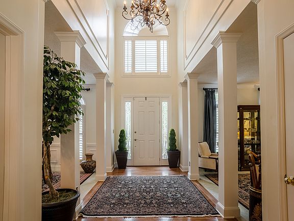 5th image of 3008 Peninsula Dr