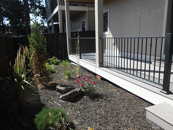 Private back deck with gas option for your BarBQue