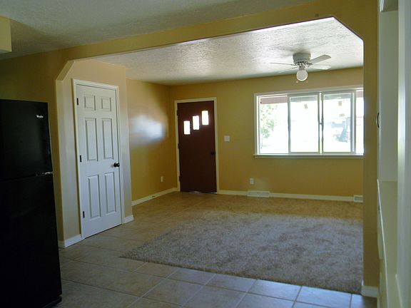 LVR Door & Coat Closet