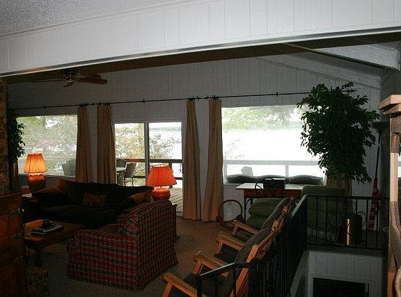 3rd image of 124 Shoreline Dr