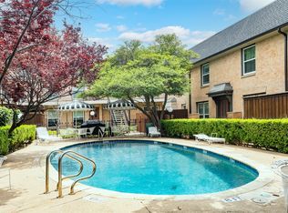 7820 Meadow Park Dr #215, Dallas, TX 75230