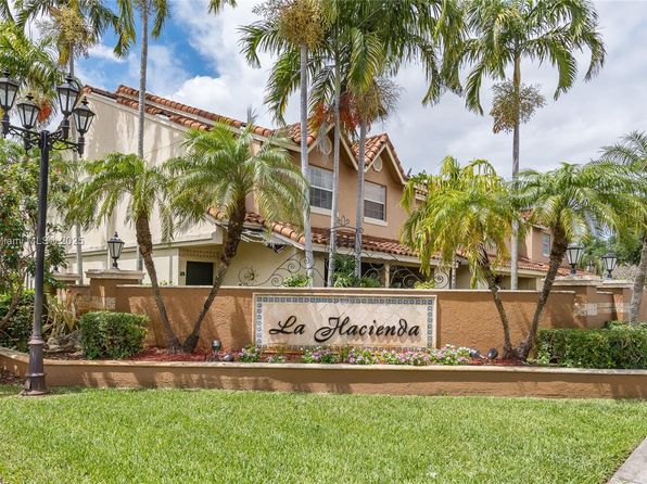18326 NW 68th Ave APT K