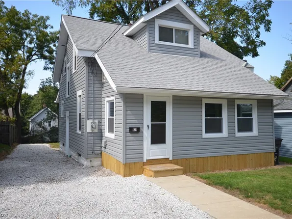 938 Owen Ave, Akron, OH 44311